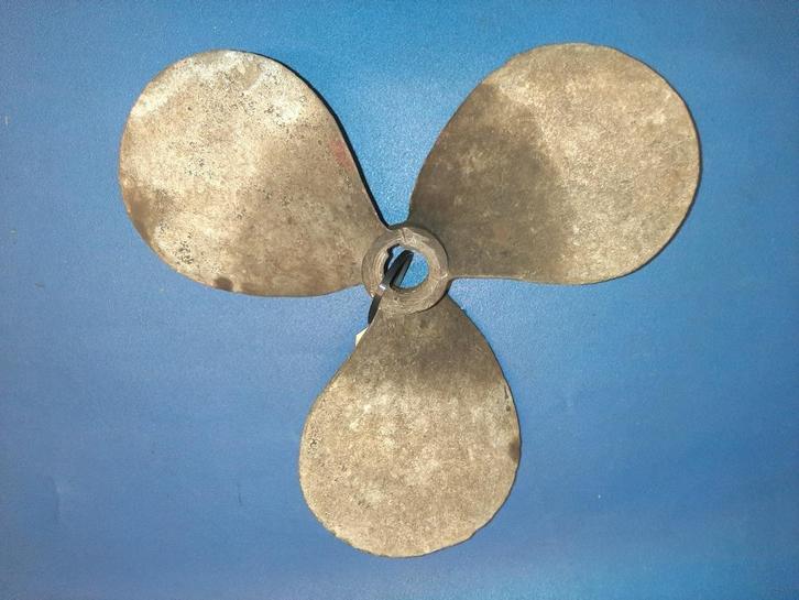 Schroef bootschroef linksdraaiend 3blads schroef 40-30mm, Watersport en Boten, Bootonderdelen, Gebruikt, Motor en Techniek, Ophalen of Verzenden