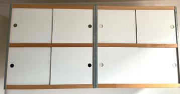 2 kewlox kasten (ook om op te hangen)  beschikbaar voor biedingen