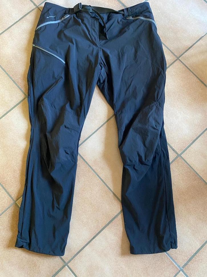 Quechua wandelbroek F antraciet 48 L31 Goede staat, Kleding | Dames, Sportkleding, Gedragen, Overige typen, Maat 46/48 (XL) of groter