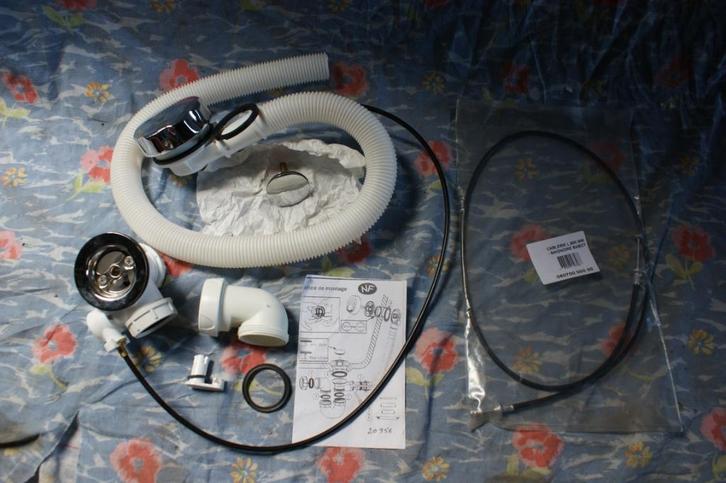 Badafvoer en reservekabels, Doe-het-zelf en Bouw, Buizen en Afvoer, Nieuw, Afvoer, PVC, Minder dan 2 meter, Ophalen of Verzenden