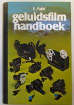 Boek : Geluidsfilm handboek - E. Paërl - 216 blz - 1977, Fotograferen en Filmen, Verzenden, Zo goed als nieuw, E. Paërl