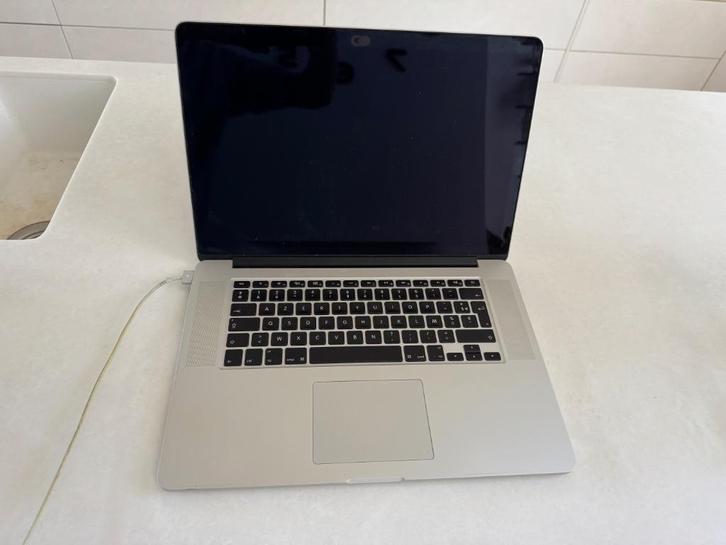 MacBook Pro 15 inch retina (nieuwe batterij), Computers en Software, Apple Macbooks, Refurbished, MacBook Pro, 15 inch, 2 tot 3 Ghz