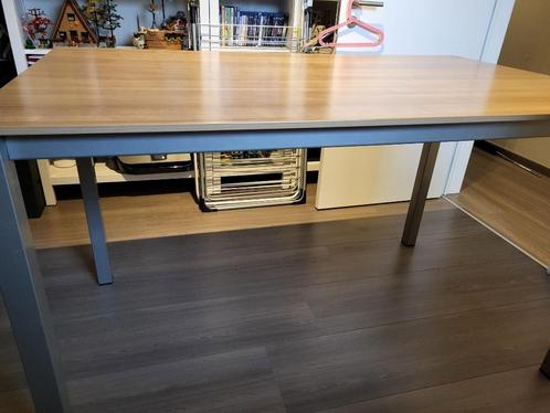 Moderne eettafel te koop, Huis en Inrichting, Tafels | Eettafels, Gebruikt, 50 tot 100 cm, 100 tot 150 cm, Vijf personen of meer