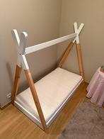 Tipi Bed + matras 70 op 140, Kinderen en Baby's, Ophalen, Zo goed als nieuw, Matras
