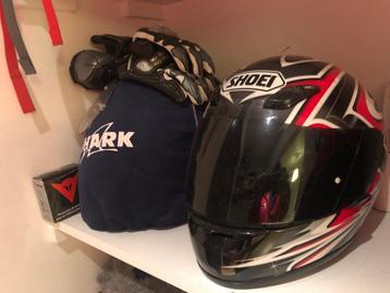 Helm beschikbaar voor biedingen