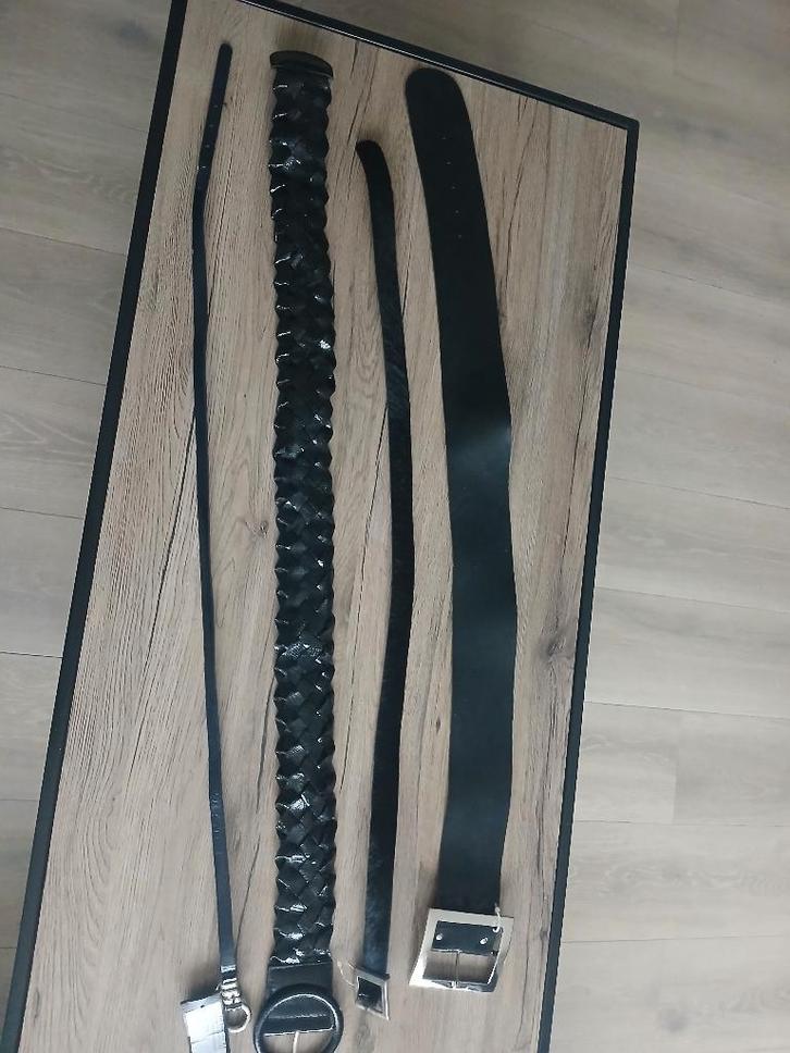 Zwarte riemen (nieuw), Kleding | Dames, Riemen en Ceinturen, Nieuw, Ophalen of Verzenden