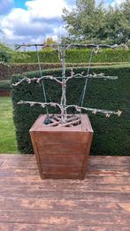 HOUTEN BLOEMBAK MET DRUIVENLAAR, Tuin en Terras, Ophalen, Vierkant, Zo goed als nieuw, 60 tot 100 cm