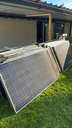 60 panneaux solaires avec 2 onduleurs, Enlèvement ou Envoi, Utilisé, Système complet, 200 watts-crêtes ou plus