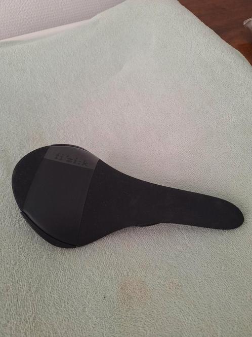 Selle Fizik Aliante R5 138mm, Fietsen en Brommers, Fietsen | Heren | Herenfietsen, Zo goed als nieuw, Ophalen of Verzenden