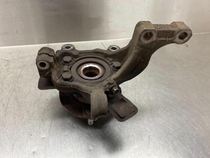 WIELNAAF VOOR Nissan NV 200 (M20M) (01-2010/-), Auto-onderdelen, Remmen en Aandrijving, Nissan, Gebruikt