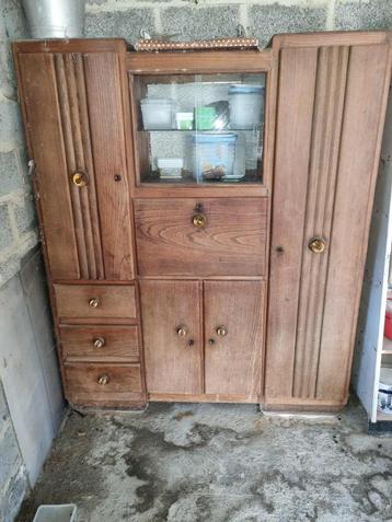 Vintage Kast Art Deco Stijl beschikbaar voor biedingen