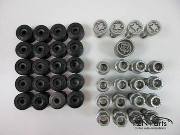 Volkswagen Wielbouten set + Slotbouten set + Dopjes beschikbaar voor biedingen