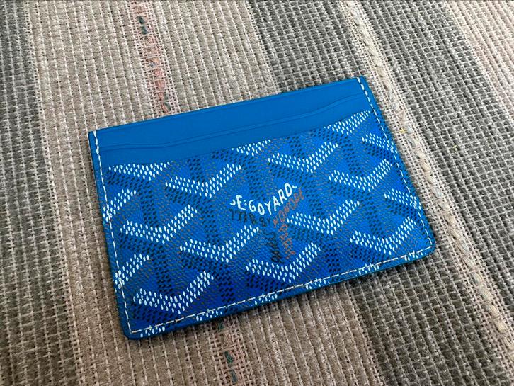 NIEUWSTAAT Goyard Saint Sulpice Card Wallet Holder Sky Blue, Handtassen en Accessoires, Portemonnees, Zo goed als nieuw, Ophalen of Verzenden
