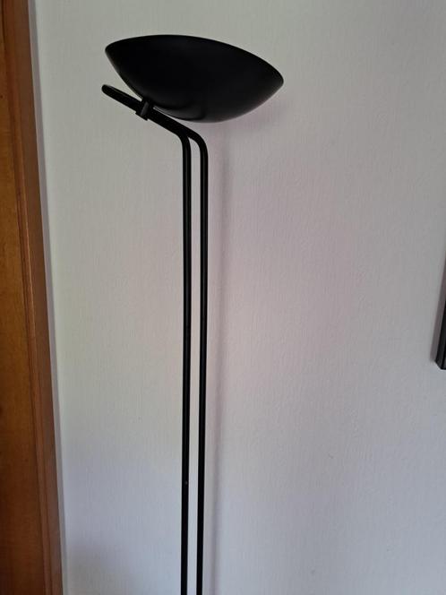 mooie Staanlamp met dimmer, Huis en Inrichting, Lampen | Vloerlampen, Gebruikt, 150 tot 200 cm, Metaal, Ophalen