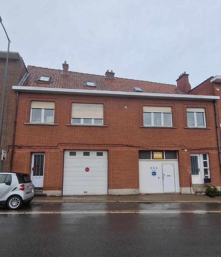 Dépôt  à louer kraainem  1950, Immo, Garages & Places de parking