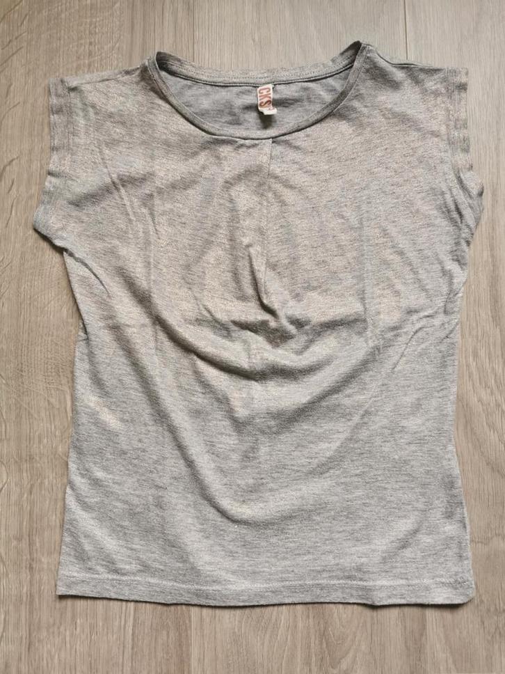 T-shirt CKS - maat 140, Kinderen en Baby's, Kinderkleding | Maat 140, Gebruikt, Meisje, Shirt of Longsleeve, Ophalen of Verzenden