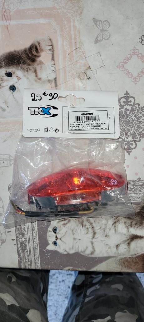 Peugeot Ludix achterlicht, Fietsen en Brommers, Fietsaccessoires | Fietsverlichting, Nieuw, Ophalen of Verzenden