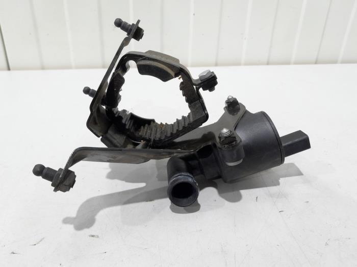 Embrayage magnétique pompe à eau d'un Audi A6, Autos : Pièces & Accessoires, Climatisation & Chauffage, Audi, Utilisé, 3 mois de garantie