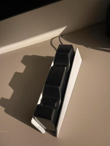 Ps5 dualsense charging dock nieuwstaat . laat iets weten beschikbaar voor biedingen