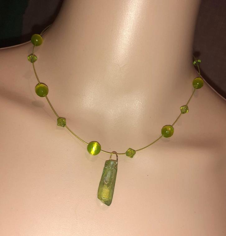 Ketting Apple aura kwarts groene kralen, Handtassen en Accessoires, Kettingen, Nieuw, Steen of Mineraal, Groen, Met edelsteen