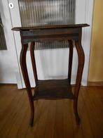 Gueridon en chêne, Ophalen