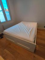 Lit Brimnes + matelas et protège-matelas + couette 4 saisons, Maison & Meubles, Enlèvement