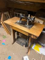 Antieke naaimachine merk minerva in goede staat, Antiek en Kunst, Ophalen