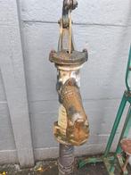 Pompe à eau en fonte avec base, Enlèvement ou Envoi