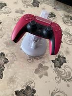 PS5 DualSense Controller Cosmic Red + Oplaadstation, Ophalen, Nieuw, Controller, Draadloos
