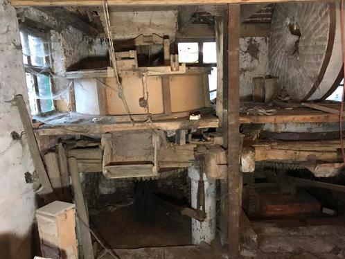 Historische graan molensteen meelmolen antiek museum stu, Zakelijke goederen, Landbouw | Werktuigen, Graan, Ophalen of Verzenden
