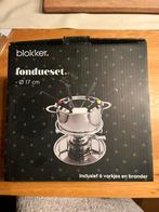Nieuwe Fondueset 17cm inclusief 6 vorkjes en brander, Elektronische apparatuur, Fonduesets, Ophalen, Brander, Fondueset