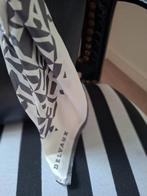 Delvaux modèle vintage Charme noir, Enlèvement ou Envoi, Utilisé, Noir, Sac à main