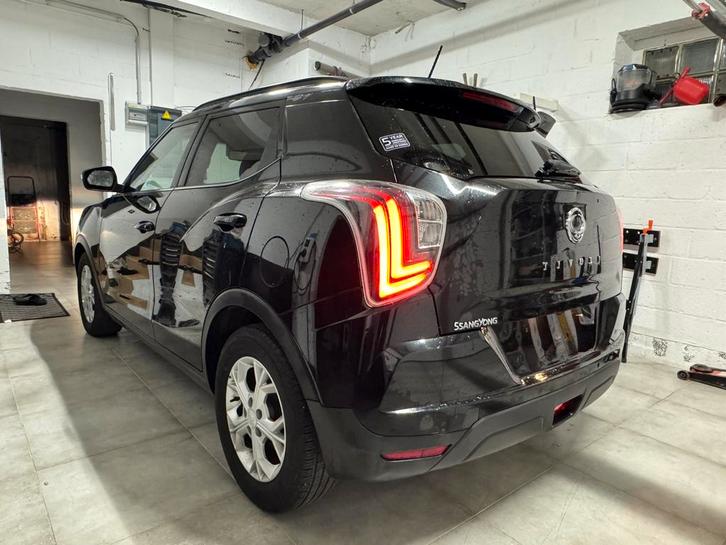 SsangYong Tivoli 1,5 benzine AUTOMAAT, gekeurd vvk, full opt, Auto's, SsangYong, Particulier, Tivoli, Bluetooth, Benzine, Euro 4