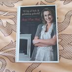 Boek " het bewogen leven van Marie-Rose Morel, Ophalen of Verzenden