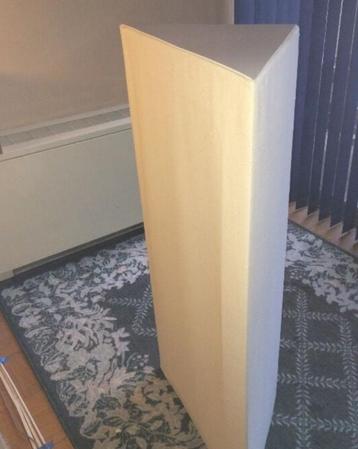 Panneaux acoustiques Tri-Trap gik acoustics beschikbaar voor biedingen