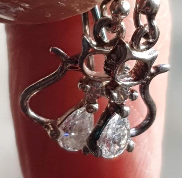 Geërfd. Antieke Oorbellen., Handtassen en Accessoires, Oorbellen, Zilver, Zilver, Ophalen of Verzenden