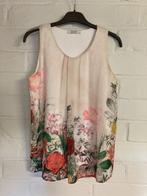 Licht beige met bloemen zomerbloesje in fijne stof, Medium,, Kleding | Dames, Blouses en Tunieken, Maat 38/40 (M), Beige, Ophalen of Verzenden