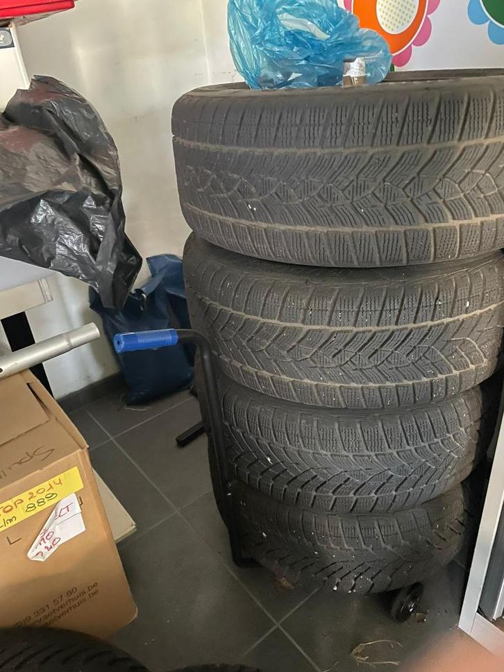 winterbanden te koop, Auto-onderdelen, Banden en Velgen, Banden en Velgen, Winterbanden, 17 inch, 235 mm, Personenwagen, Gebruikt