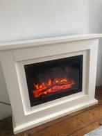 Living Flame: Elektrische haard met schouw, Ophalen, Zo goed als nieuw