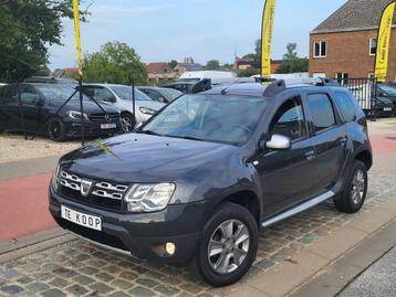 Dacia duster 1.2tce benzine 152.000km 2015 beschikbaar voor biedingen