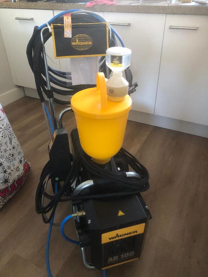 Wagner professionele verfspuit, Doe-het-zelf en Bouw, Schildersmaterialen, Zo goed als nieuw, Verfspuit of Verfpomp, Ophalen