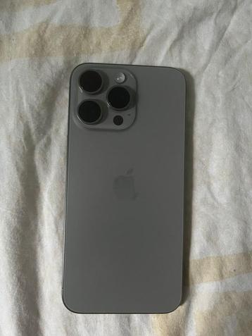 iPhone 15 Pro Max 256 GB – Zo goed als nieuw! beschikbaar voor biedingen