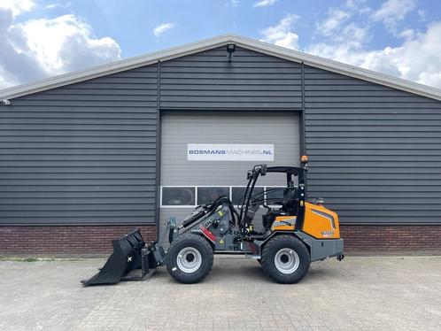 Giant G3500 X-TRA minishovel NIEUW €850 LEASE, Articles professionnels, Machines & Construction | Grues & Excavatrices, Chargeuse sur pneus ou Chouleur