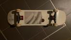 GLOBE PARALLEL 8" COMPLETE-SKATEBOARD, Sport en Fitness, Skateboarden, Ophalen of Verzenden, Zo goed als nieuw, Skateboard