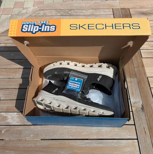 Skechers Slip-ins noires - Comme neuves - Pointure 44, Kleding | Heren, Schoenen, Zo goed als nieuw, Zwart, Ophalen of Verzenden
