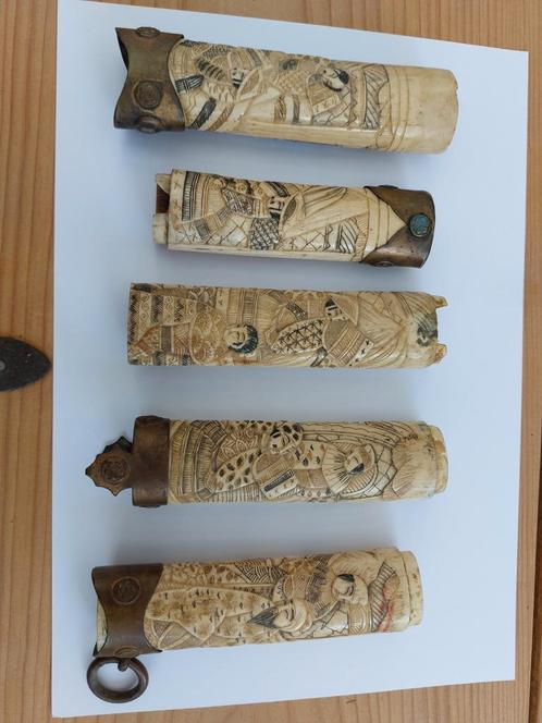 5 Tanto-mesgrepen gemaakt van bot, Japan. Meiji-periode 19e, Antiek en Kunst, Curiosa en Brocante, Ophalen of Verzenden