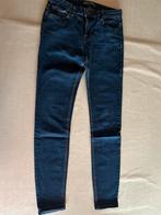 Donkerblauwe jeansbroek, Kleding | Dames, Broeken en Pantalons, Lang, Blauw, Maat 38/40 (M), Ophalen of Verzenden