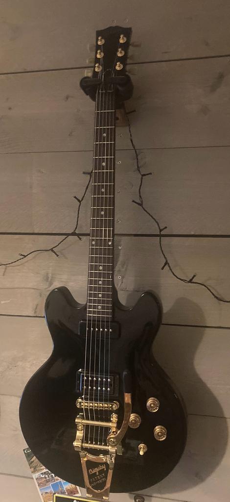 Gibson Memphis ES 339 Studio (Customised), Muziek en Instrumenten, Snaarinstrumenten | Gitaren | Elektrisch, Hollow body, Gibson