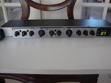 TC Electronic M300 Dual Engine Effectprocessor beschikbaar voor biedingen