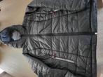 Zwarte anorak Dames . Maat XL. DECATHLON  FORCLAZ., Ophalen, Zo goed als nieuw, Maat 46/48 (XL) of groter